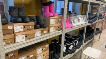 Тёплые сапожки и ботинки для ребятишек в наличии в магазинах БАРС