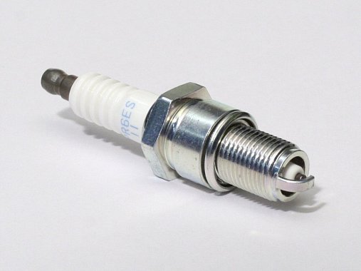 Свеча NGK BPR 6 E (РЕКС, Буран, Suzuki DF4-5)